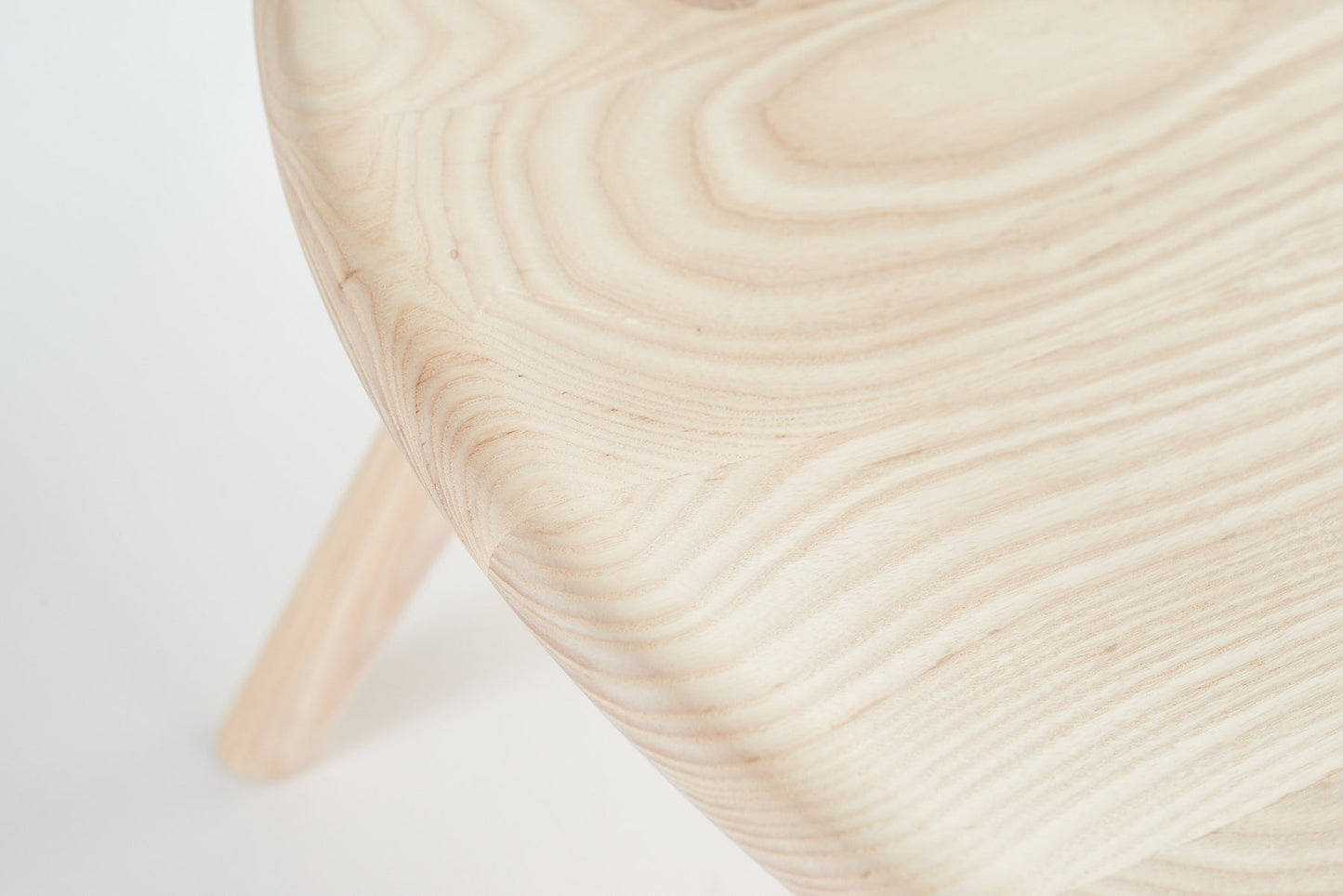 Lekos Low Table Ash -leg and top close up